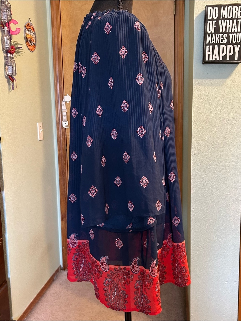 Catherine’s blue and red paisley semi sheer flowy blouse bell sleeves boho 1X - Picture 2 of 10